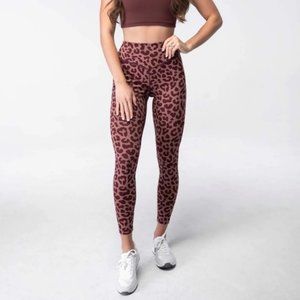 Balance Athletica/Shop Vitality Ascend Pant King Cheetah. Women's Legging Small